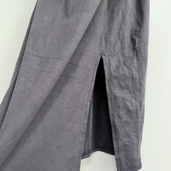 Women's Form Fitted Velvet Dress with Leg Slit - Picture 2 of 4